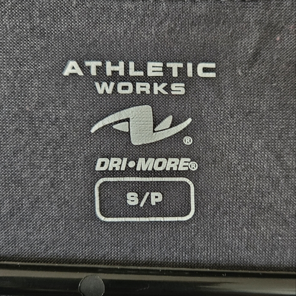 Athletic Works Dri-More tank top FIERCE Pattern logo size SMALL GREY - Picture 3 of 5